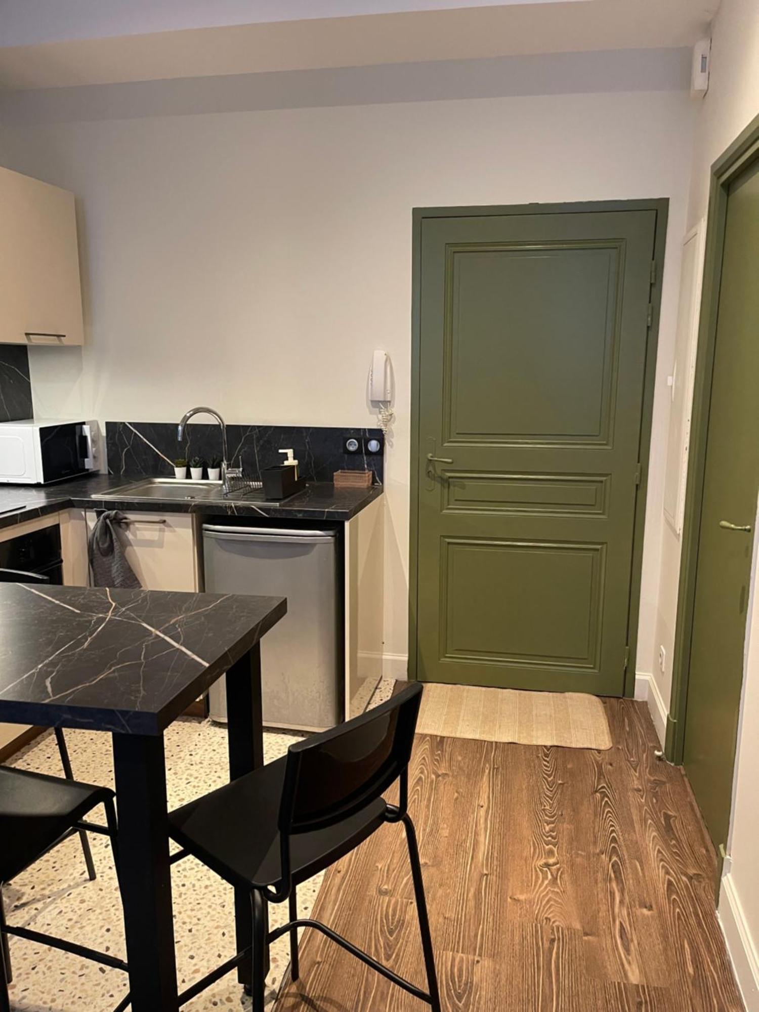 Appartement Au Coeur Du Centre Ville De Carcassonne Dış mekan fotoğraf