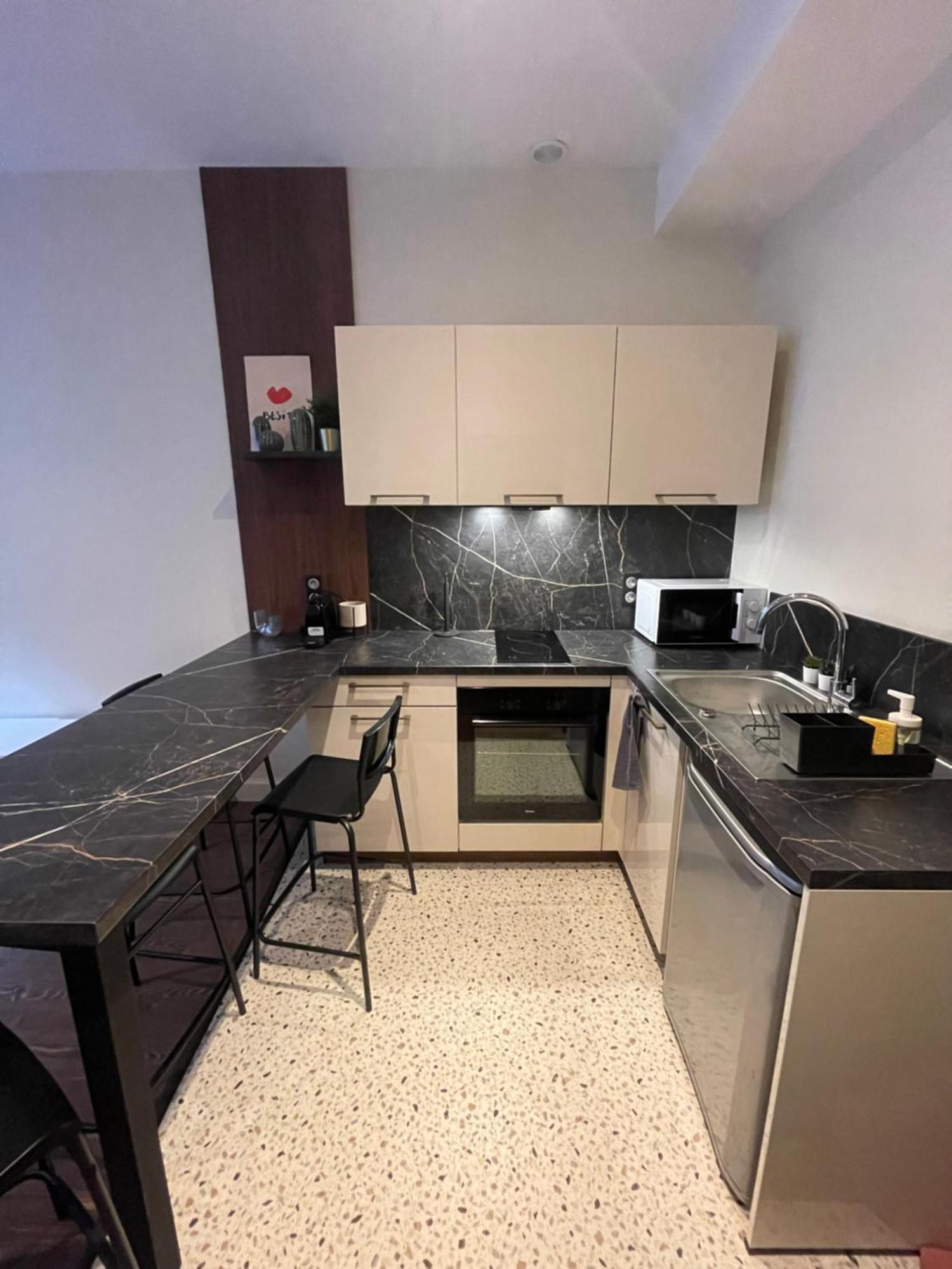 Appartement Au Coeur Du Centre Ville De Carcassonne Dış mekan fotoğraf